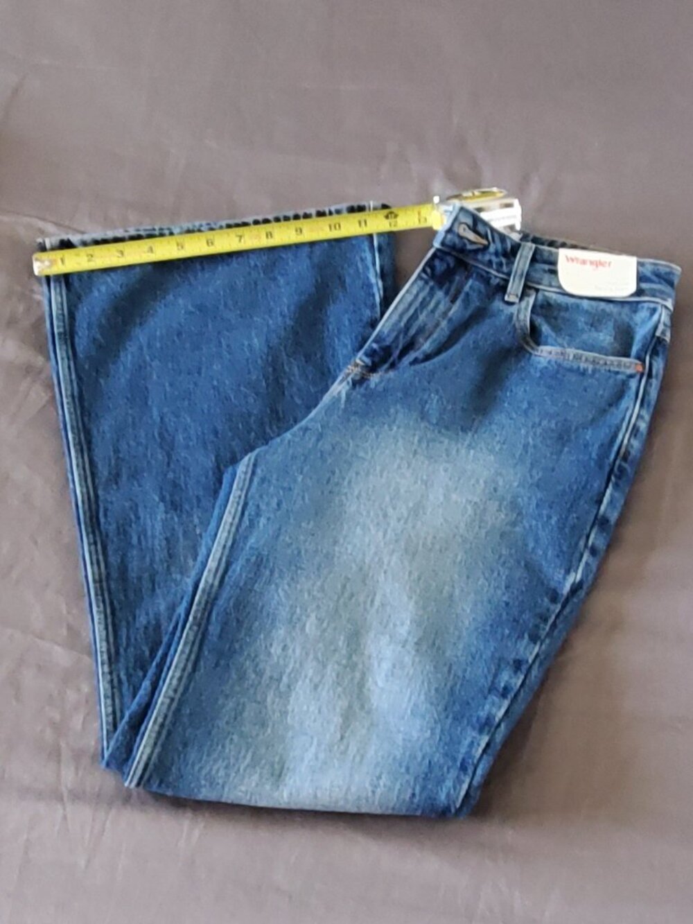 Wrangler Fierce Flare High Rise Women's Jeans Dark Wash Blue Size 4/27x32  NWT!!